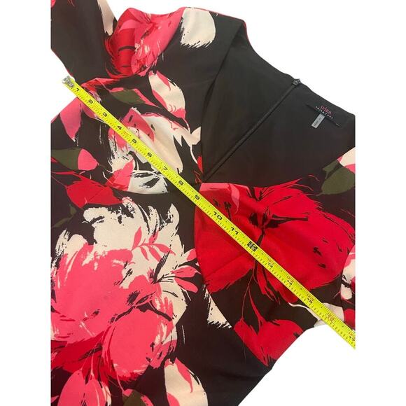 TRINA TURK SENA MINI DRESS FLORAL FLUTTERY BELLED SLEEVES SZ 2 SOPHISTICATED - Picture 5 of 16